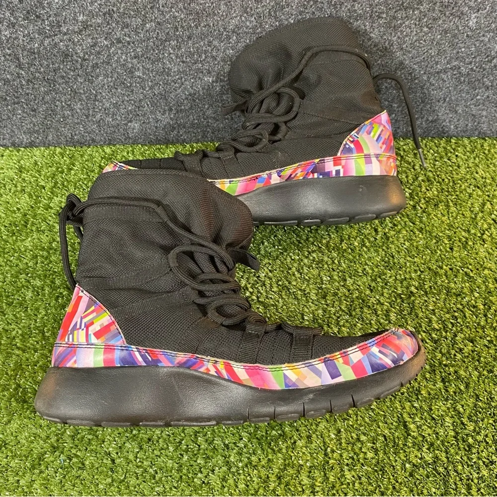 Nike Roshe One High Print GS Boots Youth SZ 6Y Womens SZ 7.5 Black 807744-002